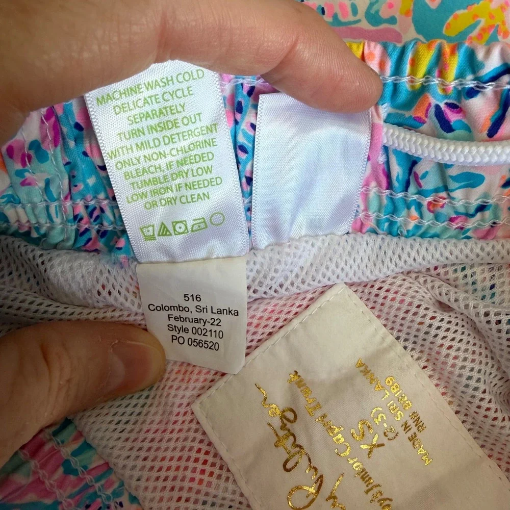 Lilly Pulitzer Boys Junior Capri Trunk Swim Shorts Coral Print Pink Blue XS 2-3